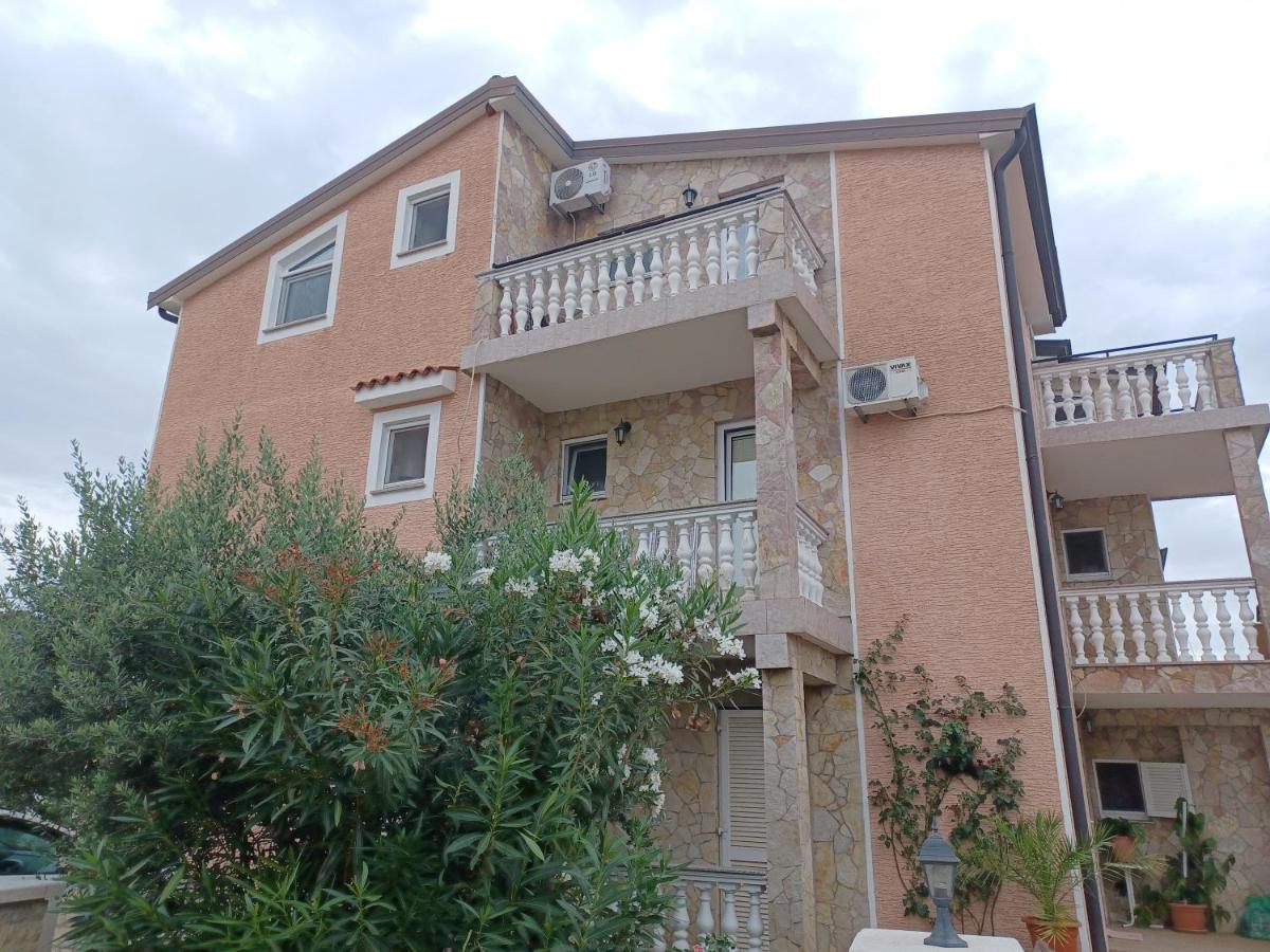 Apartments Vesna Nova Vas  Luaran gambar
